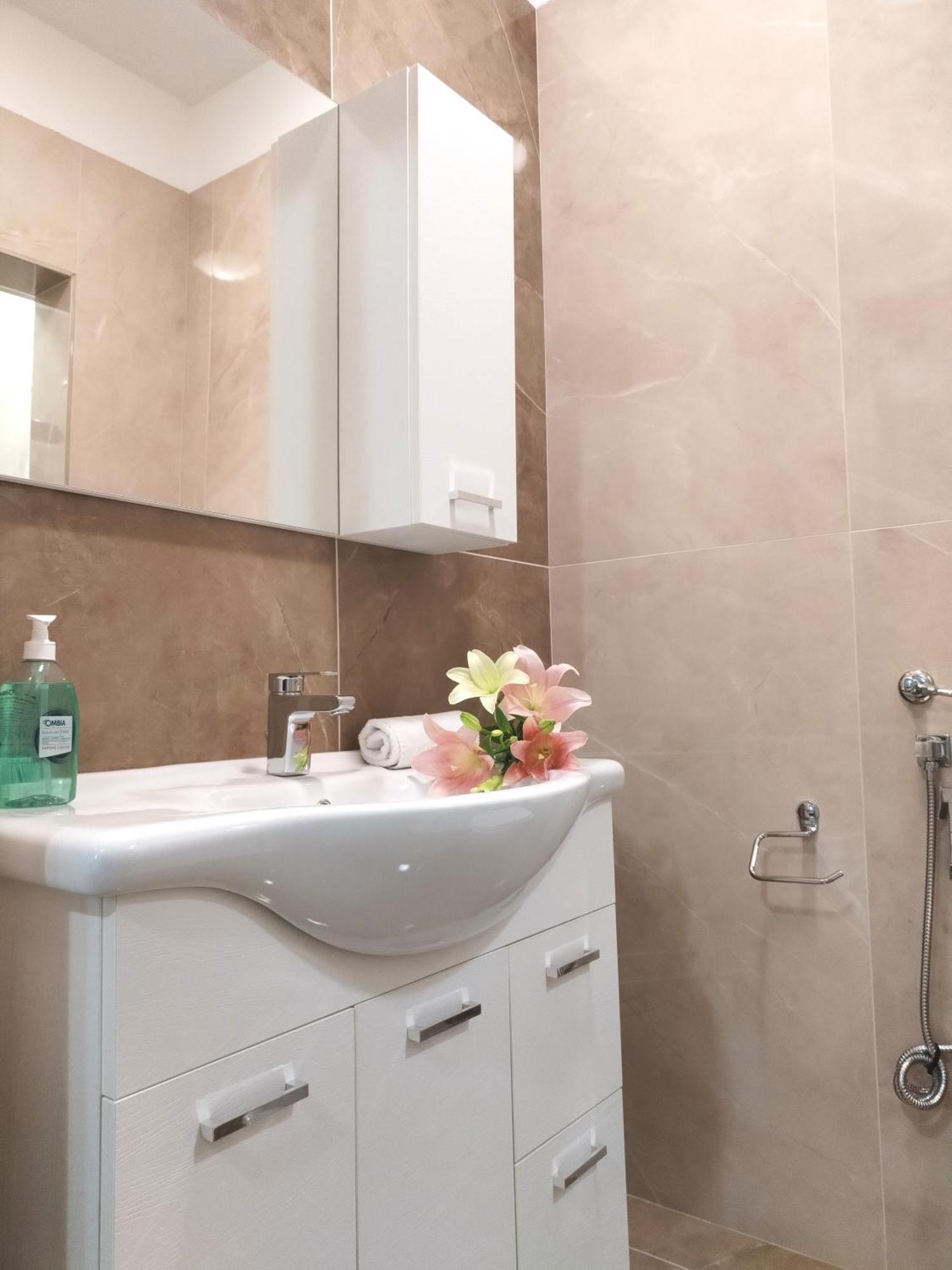 Arcobaleno Rooms Mestre-Venezia Exterior photo
